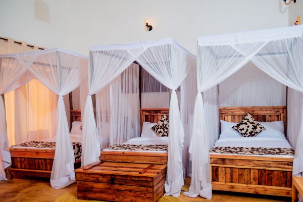 mama-dunia-safari-lodge-room3